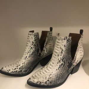 Jeffrey Campbell snakeskin Cromwell boots